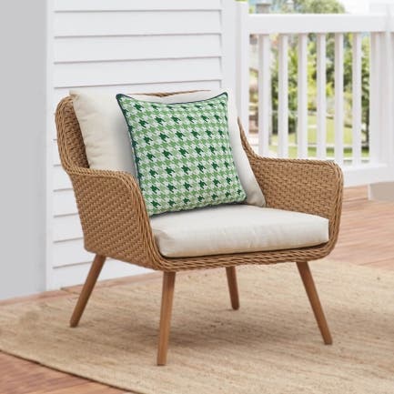 Houndstooth Pillow Cover